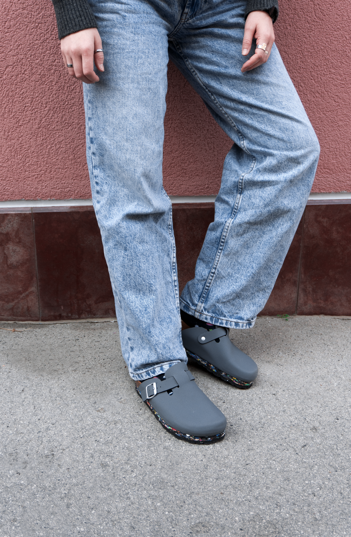 SMOKE | Grey Blue Clog