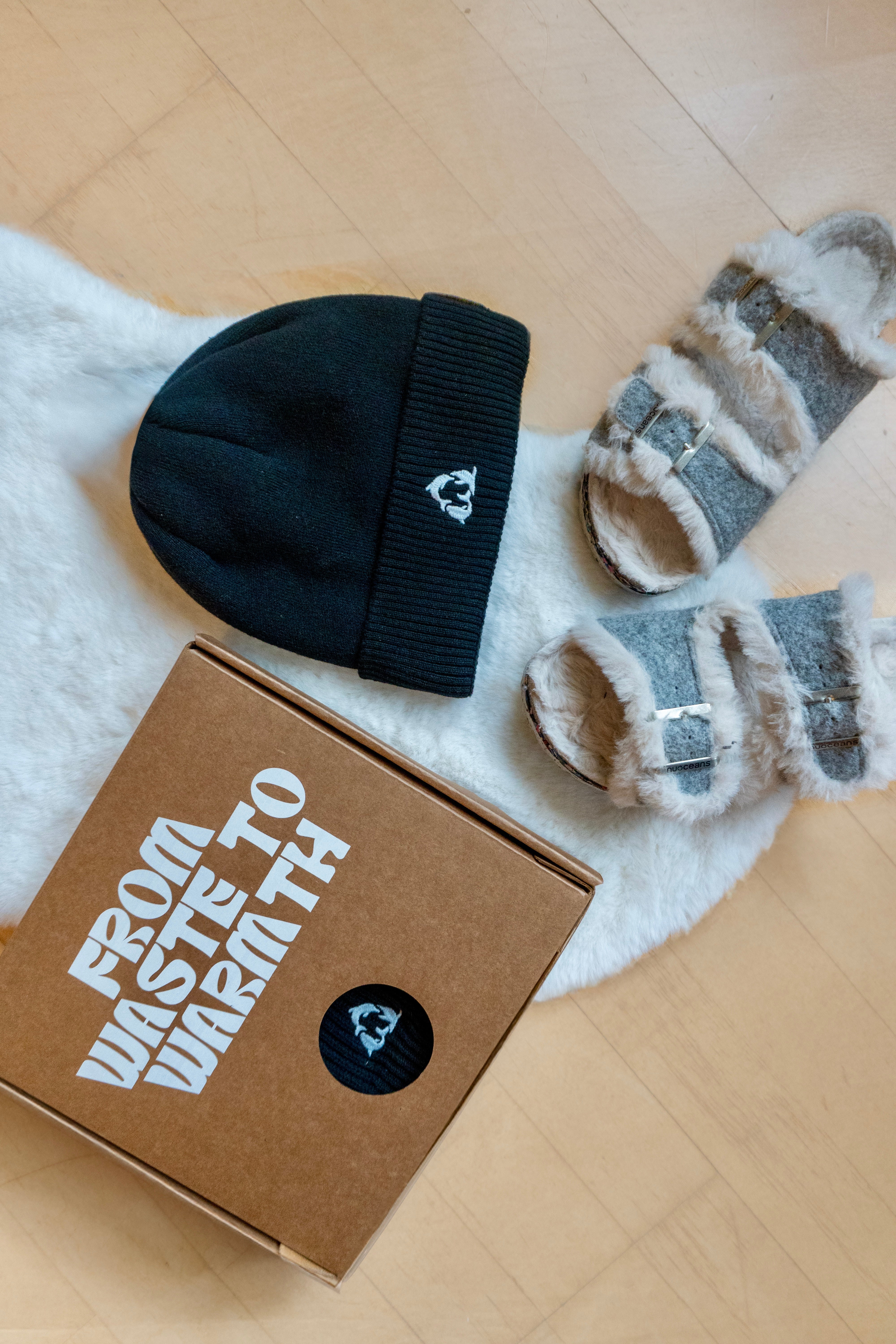 MIDNIGHT | Beanie Schwarz