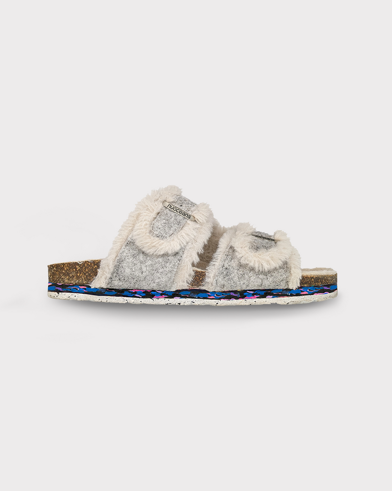 FLUFF | Sandal Grey White